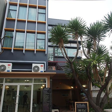 Sriyanar Place Bangkok Ngoại thất bức ảnh
