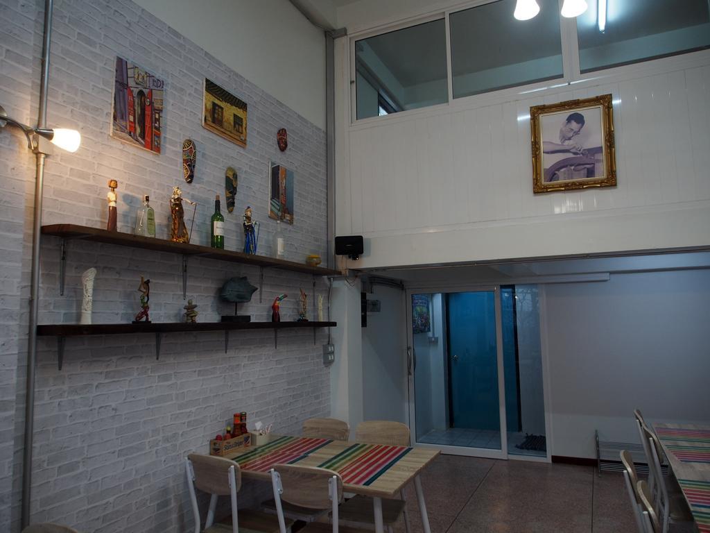 Sriyanar Place Bangkok Ngoại thất bức ảnh