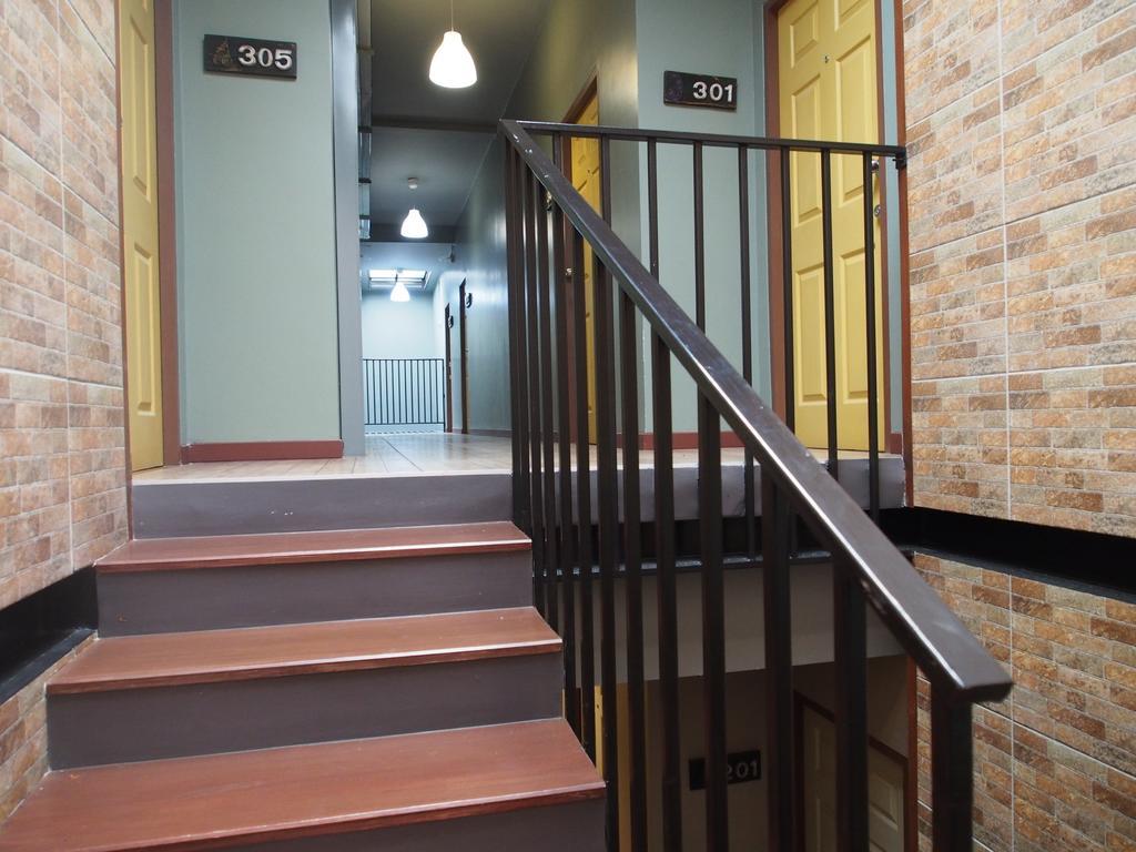 Sriyanar Place Bangkok Ngoại thất bức ảnh