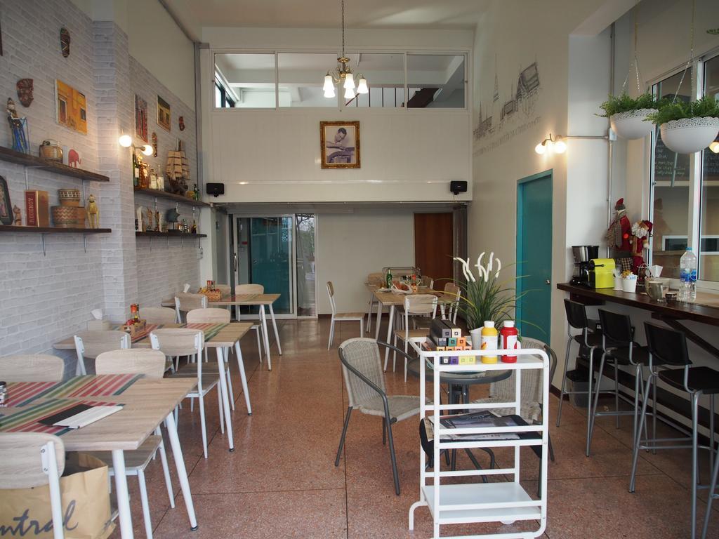 Sriyanar Place Bangkok Ngoại thất bức ảnh